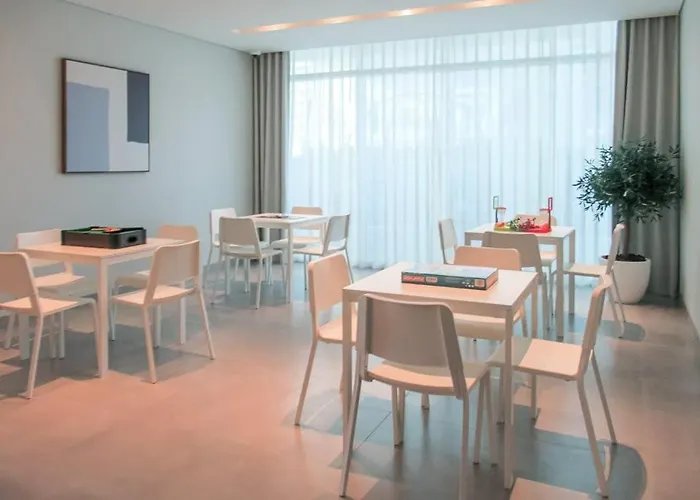 Frank Porter - Sunrise Bay At Emaar Beachfront